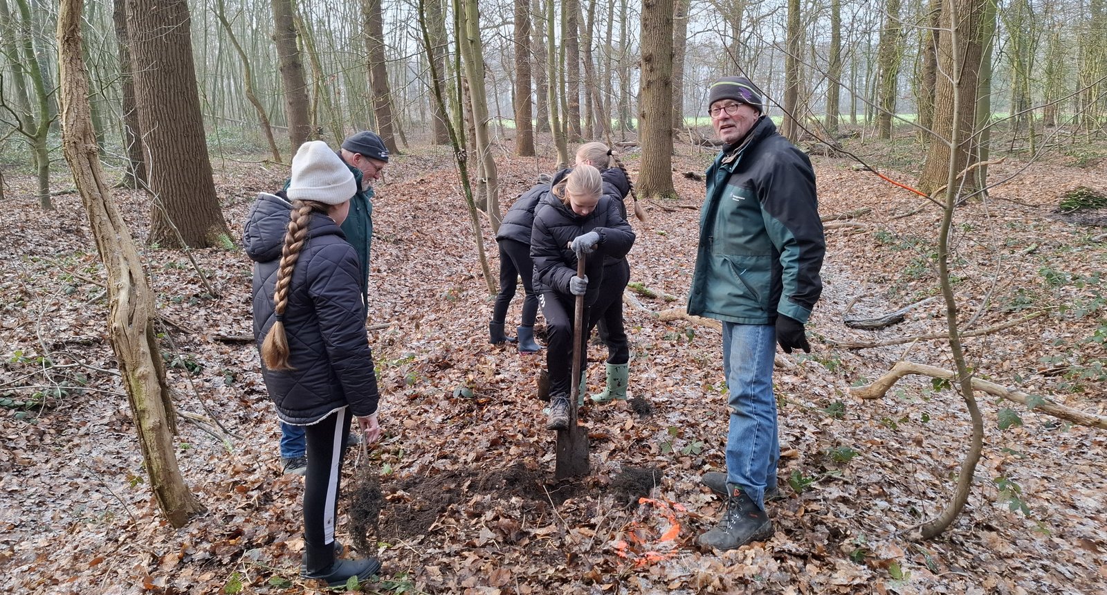 Bomen planten Het Jagershuis Wehl
