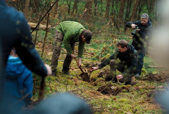 Aanplant Valkenbos 2 Van der Valk